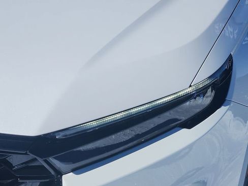 Used 2025 Honda CR-V Sport-L image 9