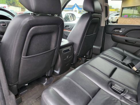 Used 2014 GMC Yukon SLT AWD/4WD image 23