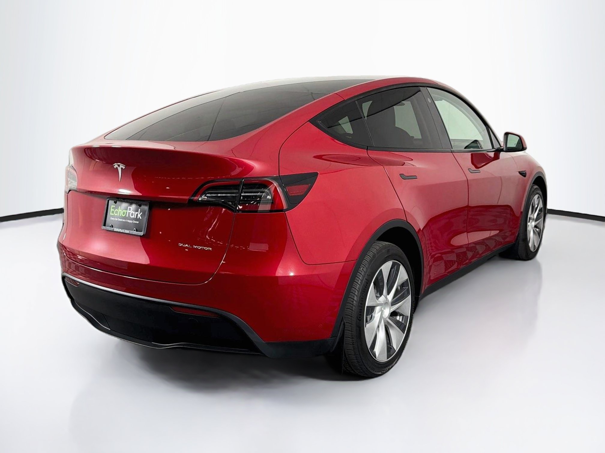 Used 2023 Tesla Model Y Long Range AWD/4WD image 9