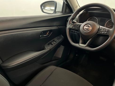 Used 2025 Nissan Sentra S FWD image 11