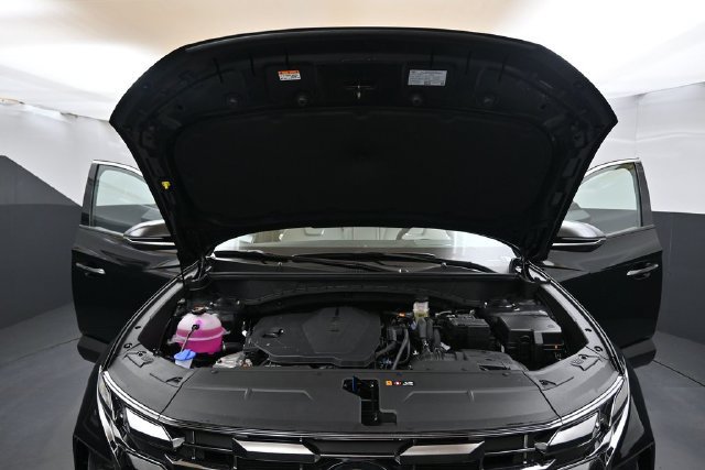 New 2026 Hyundai Tucson Limited AWD/4WD image 9