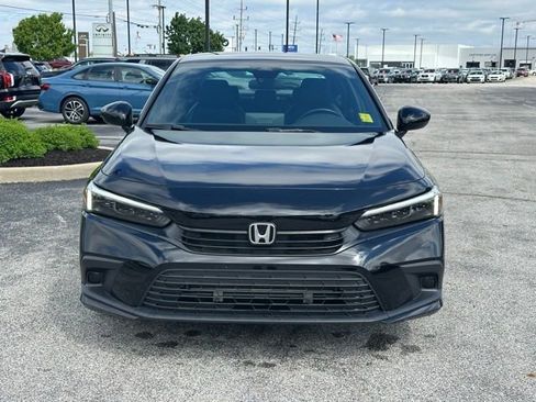 Used 2024 Honda Civic Sport image 2