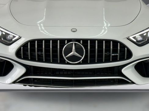 New 2026 Mercedes-Benz SL 63 AMG S e Performance 4MATIC image 17