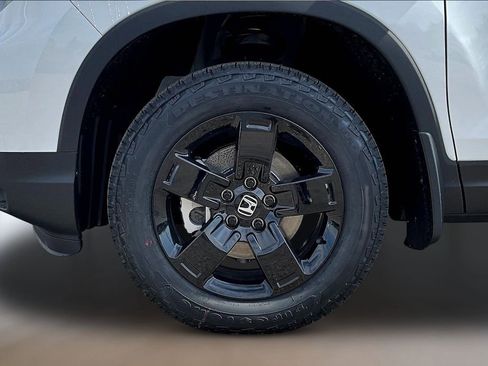 New 2026 Honda Ridgeline Black Edition image 12