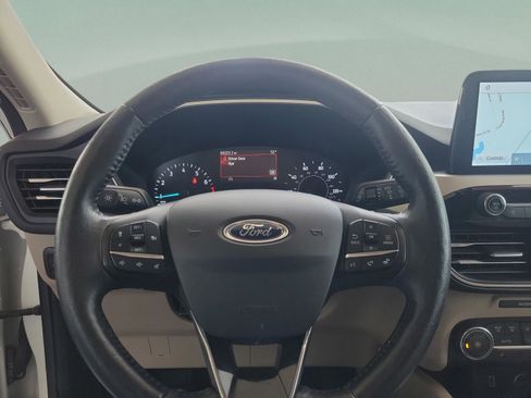 Used 2020 Ford Escape SEL image 21
