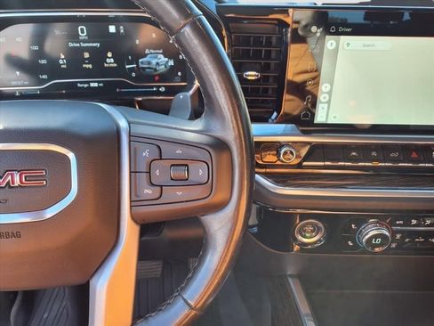 Used 2022 GMC Sierra 1500 Elevation w/ LPO, Elevation Black Package AWD/4WD image 16