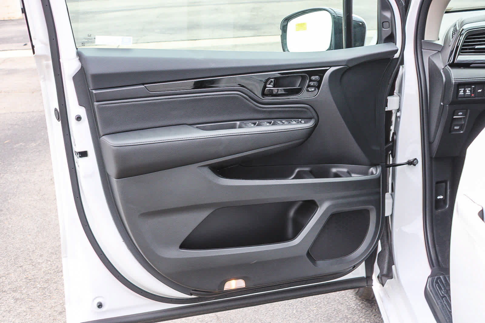 New 2027 Honda Odyssey Elite image 24