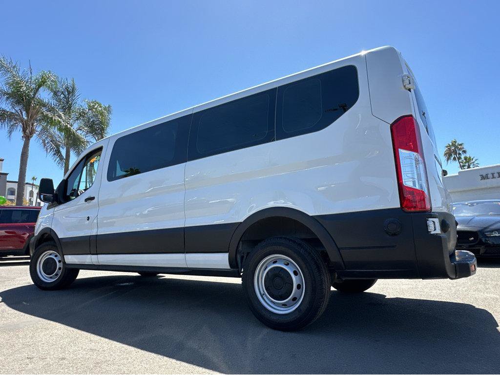 Used 2019 Ford Transit 150 148 Low Roof RWD image 3