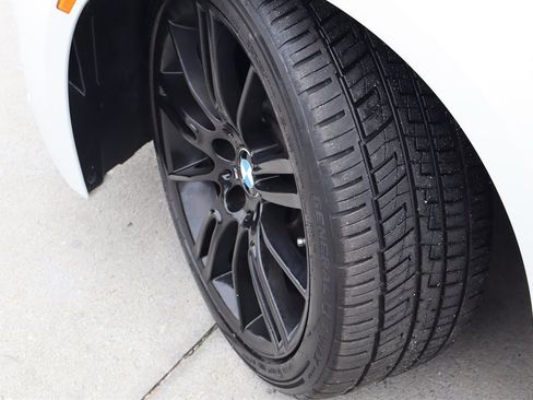 Used 2011 BMW 335i Convertible RWD image 19