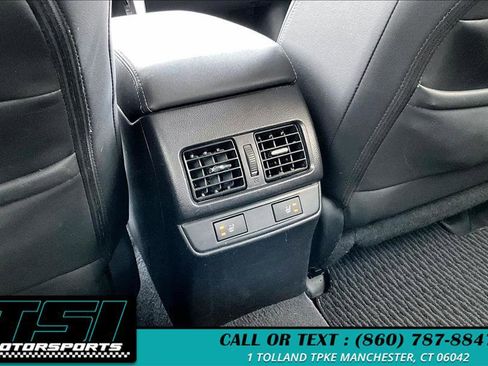 Used 2017 Subaru Outback 2.5i Limited image 32