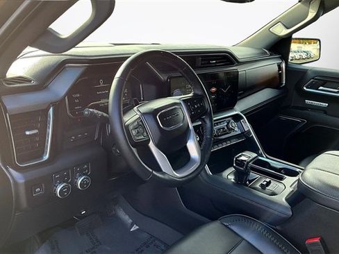Used 2025 GMC Sierra 1500 Denali w/ Technology Package image 12