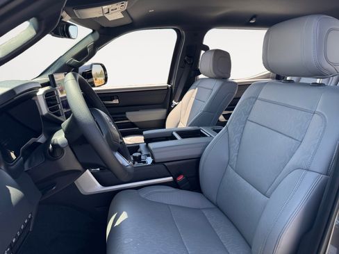 New 2025 Toyota Tundra Limited image 9