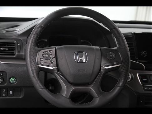 Used 2024 Honda Passport EX-L image 6