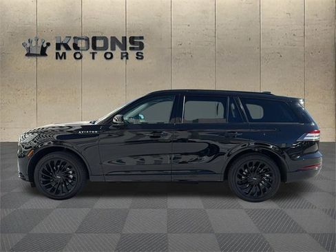 New 2025 Lincoln Aviator Reserve w/ Jet Appearance Package image 2