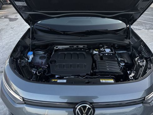 New 2026 Volkswagen Tiguan SE image 30