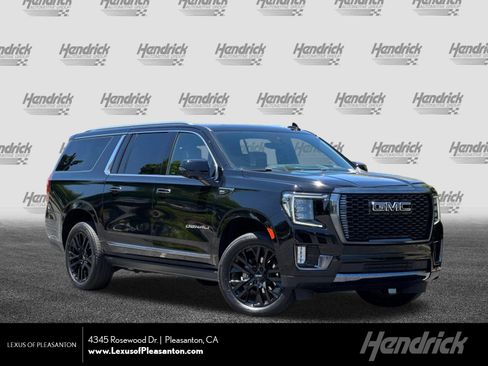 Used 2023 GMC Yukon XL Denali Ultimate AWD/4WD image 1