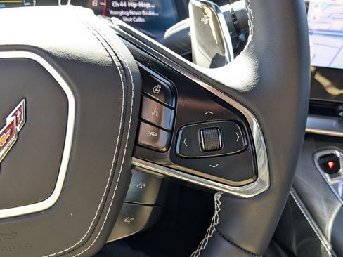 Used 2025 Chevrolet Corvette Stingray w/ Z51 Performance Package image 28