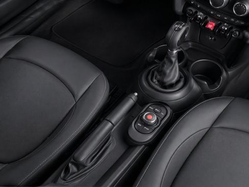 Used 2019 MINI Cooper 2-Door Hardtop w/ Storage Package FWD image 14