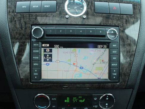 Used 2009 Mercury Milan Premier FWD image 19