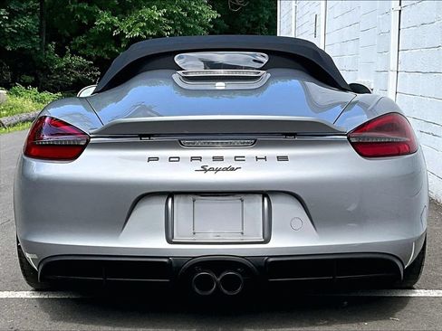 Certified 2016 Porsche Boxster Spyder RWD image 9