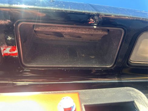 Used 2021 Jeep Cherokee Latitude Lux w/ Comfort/Convenience Group image 24