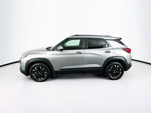 Used 2023 Chevrolet TrailBlazer LT w/ Convenience Package FWD image 4