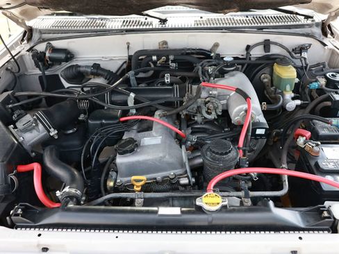 Used 2000 Toyota 4Runner 2WD w/ Upgrade Value Pkg 1 image 42