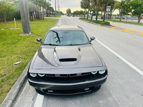 Used 2019 Dodge Challenger R/T w/ Blacktop Package RWD image 9