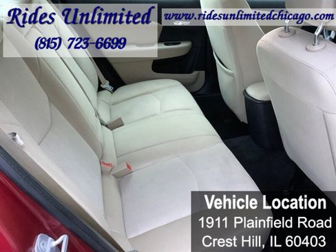 Used 2011 Chrysler 200 Touring image 26