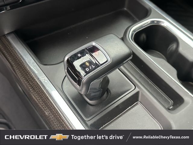 Used 2025 Chevrolet Silverado 1500 RST AWD/4WD image 23