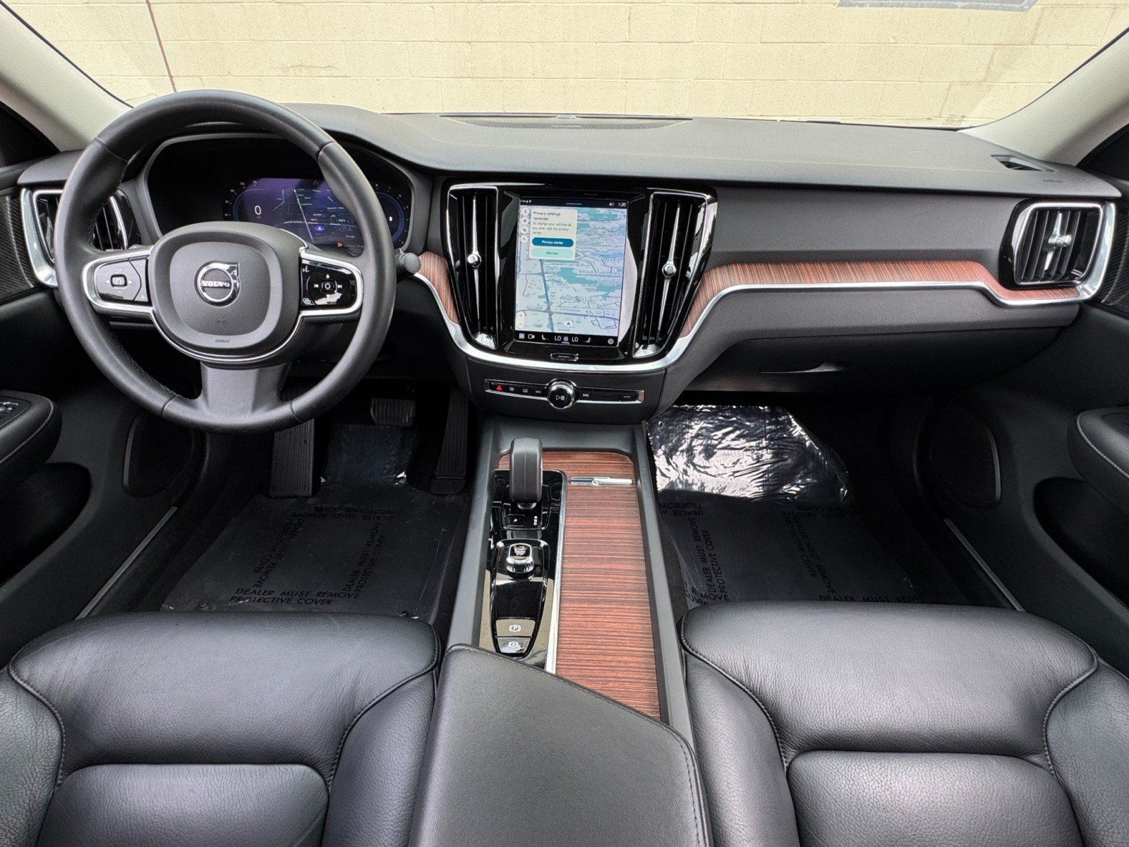 Used 2024 Volvo S60 B5 Plus AWD/4WD image 13