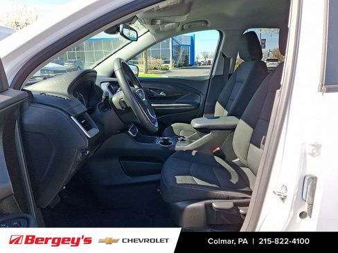Certified 2024 GMC Terrain SLE AWD/4WD image 16