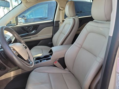 Certified 2022 Lincoln Corsair Reserve w/ Elements Package image 24