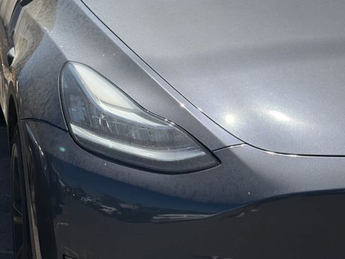Used 2023 Tesla Model Y Performance AWD/4WD image 4