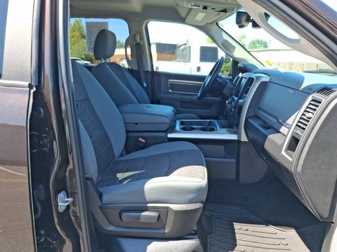 Certified 2017 RAM 1500 Big Horn AWD/4WD image 25
