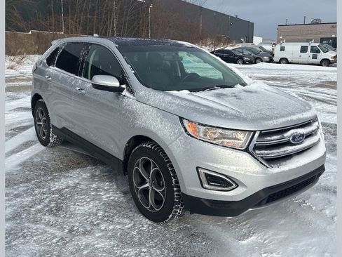 Used 2018 Ford Edge Titanium w/ Canadian Touring Package image 1
