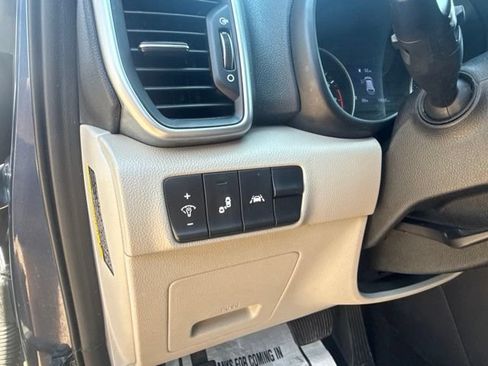Used 2020 Kia Sportage LX w/ LX Popular Package AWD/4WD image 14