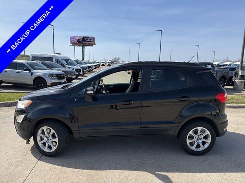 Used 2020 Ford EcoSport SE image 3