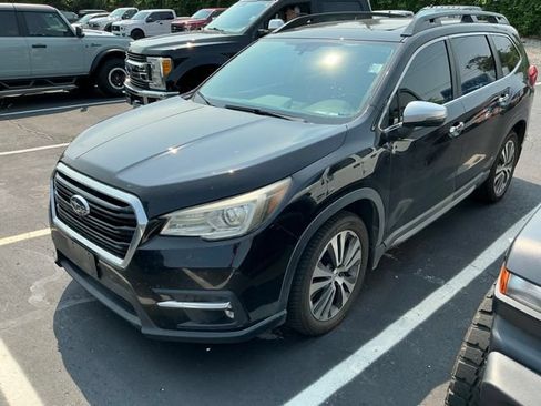Used 2019 Subaru Ascent Touring w/ Popular Package #2A AWD/4WD image 3