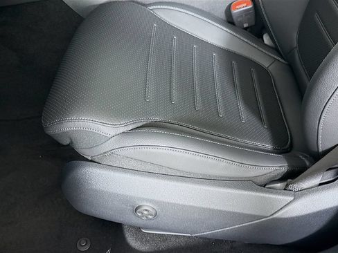 New 2026 Mercedes-Benz GLC 300 4MATIC image 20
