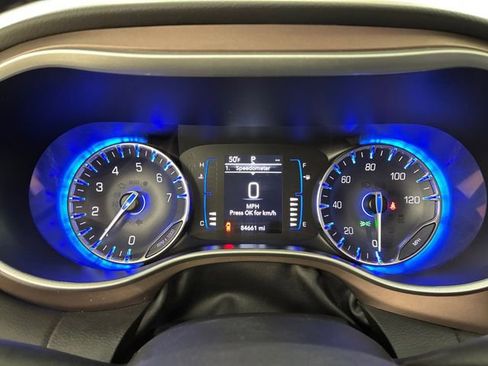 Used 2024 Chrysler Voyager LX FWD image 24