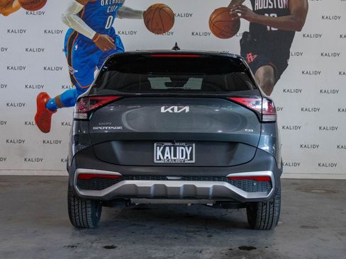 Used 2025 Kia Sportage LX image 22