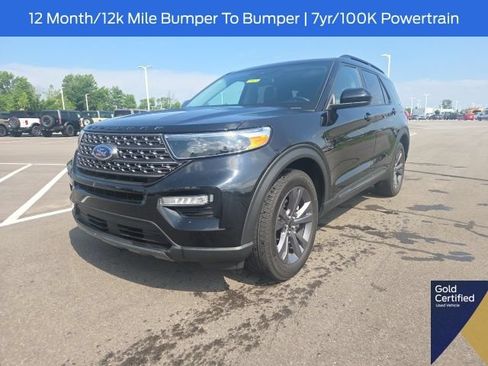 Used 2024 Ford Explorer XLT w/ Equipment Group 202A AWD/4WD image 2