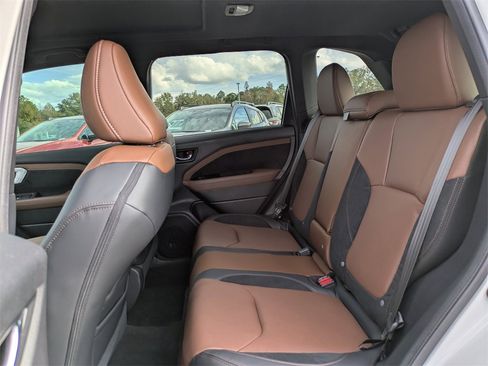 Certified 2026 Subaru Forester Touring image 12