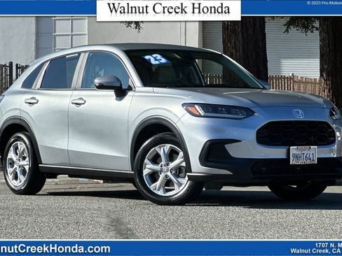 Used 2023 Honda HR-V LX image 1