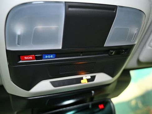 Certified 2025 Subaru Crosstrek 2.0i Premium w/ Crosstrek Mirror Package image 41