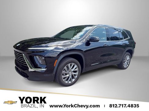 Used 2025 Buick Enclave Preferred FWD image 1