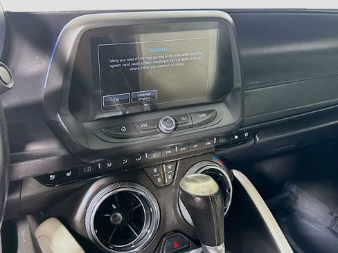 Used 2016 Chevrolet Camaro LT image 18