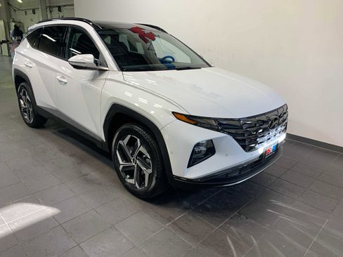 Used 2023 Hyundai Tucson Limited image 2