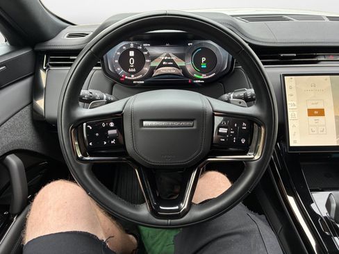 Certified 2025 Land Rover Range Rover Sport Dynamic SE AWD/4WD image 10